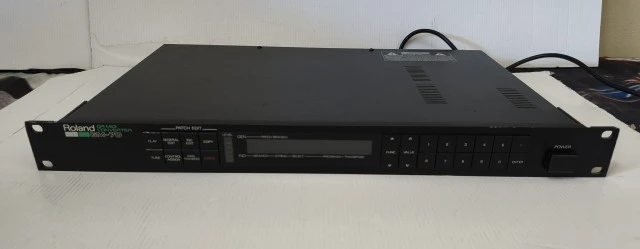 Roland GM-70