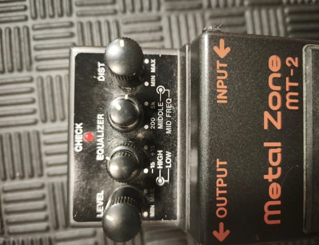 Boss MT-2 Metal Zone
