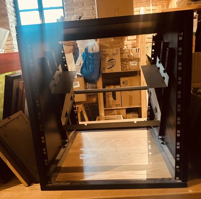Generic 19" Standard Floor Rack Cabinet