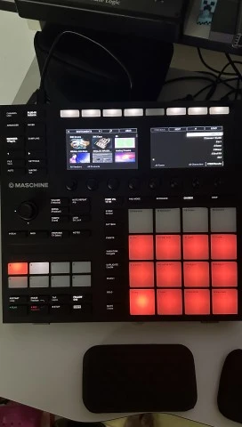 Native Instruments Maschine Mk3