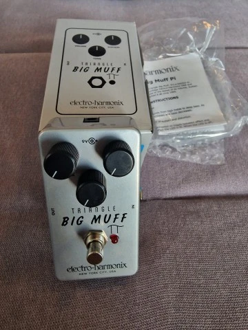Electro-Harmonix Triangle Big Muff Pi