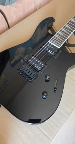 Jackson X Series Soloist SLX DX HT