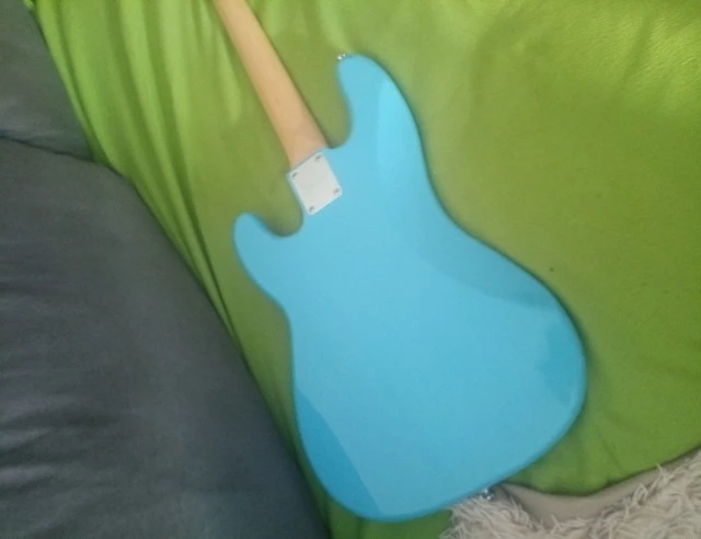 Squier Sonic Precision Bass
