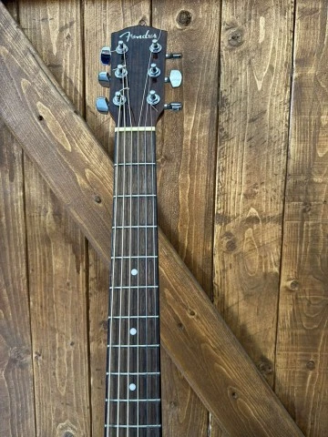 Fender DG20CE