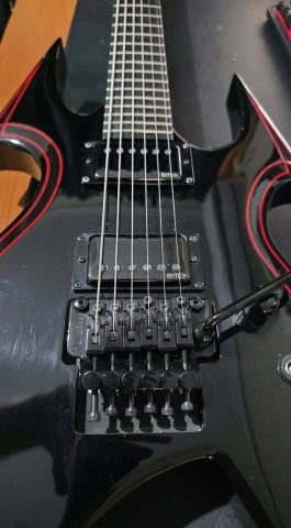 BC Rich WMD Warbeast