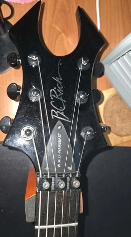 BC Rich WMD Warbeast