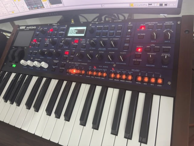 Korg Multi/poly