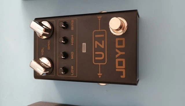 Boss/Joyo Guitar Pedals