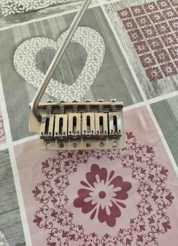 Hallon Guitar Parts Tremolo 56.35mm