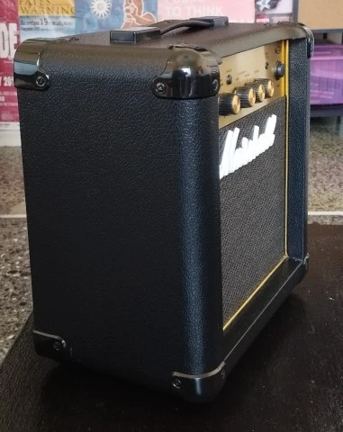 Marshall MG10