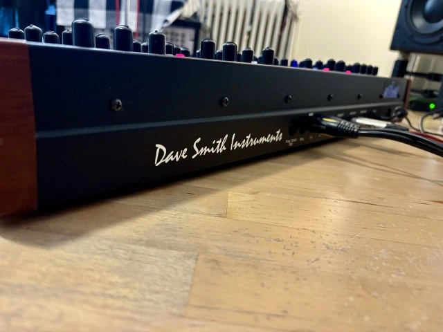 Dave Smith Instruments Evolver