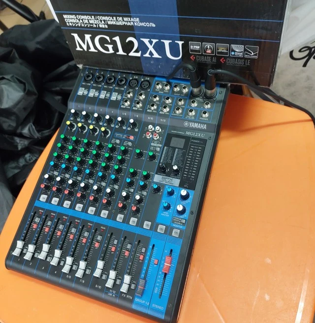 Yamaha MG12XU
