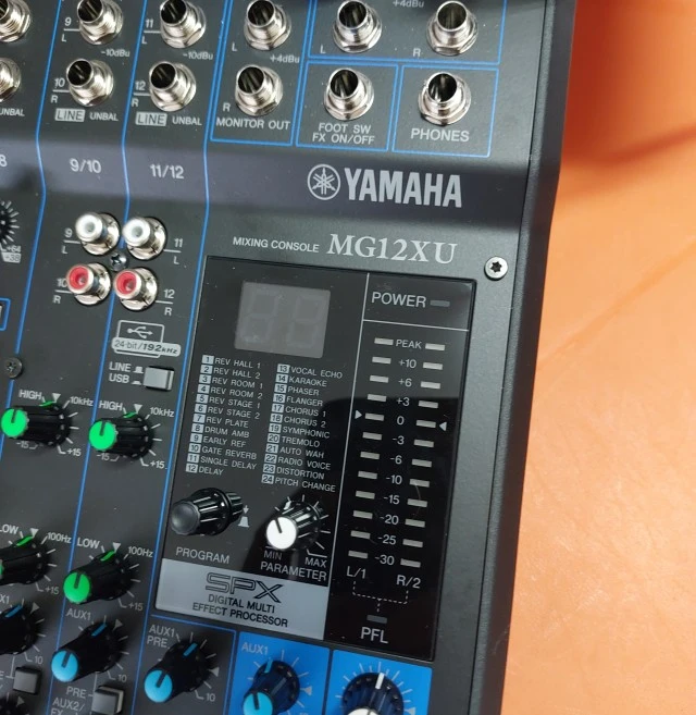Yamaha MG12XU