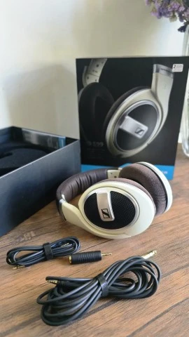 Sennheiser HD 599