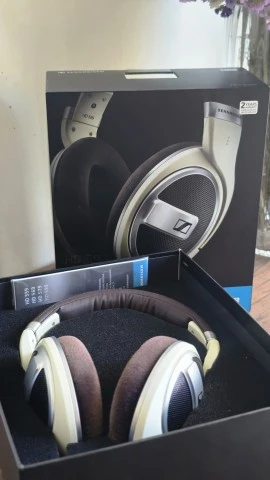 Sennheiser HD 599