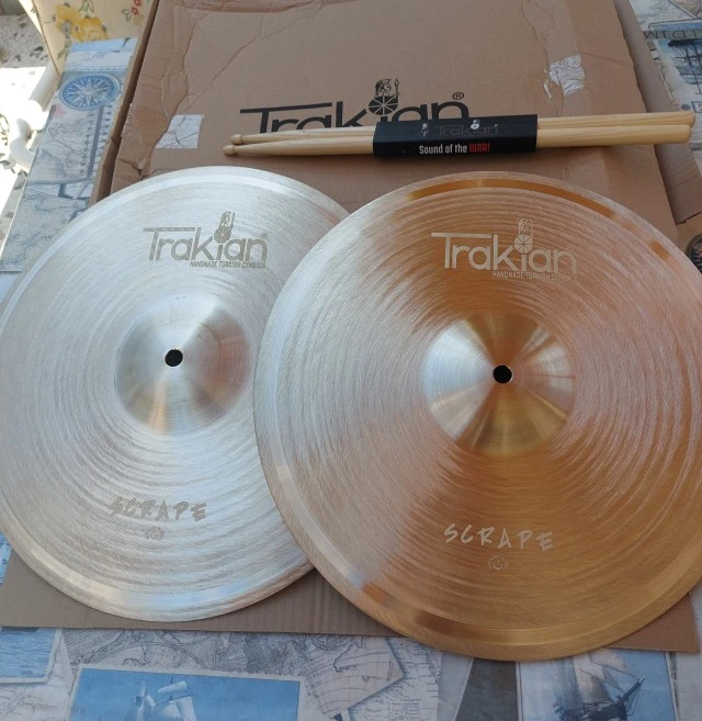 Trakian Hi-Hat 14" Scrape Gold Bell