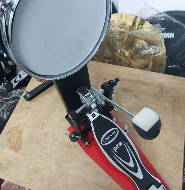 Millenium PD-122 Pro Bass Drum Pedal
