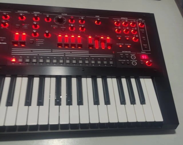 Roland JD-XA