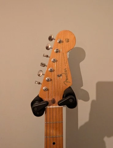 Fender Stratocaster Classic Series 50s 2011 fiesta red