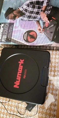 Numark PT01 Scratch