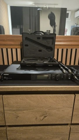 Shure UR4S