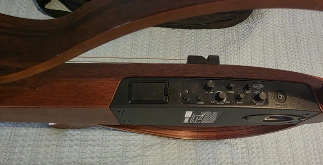 Yamaha SLG200S NA