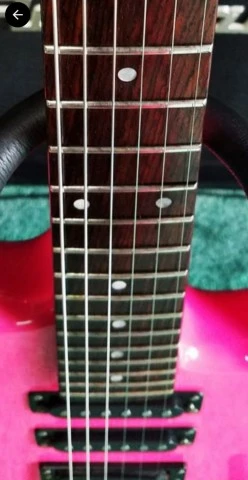 B.C. Rich Platinum ST