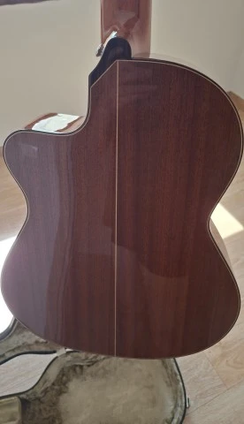 ηλεκτροκλασσικη Raimundo 610E