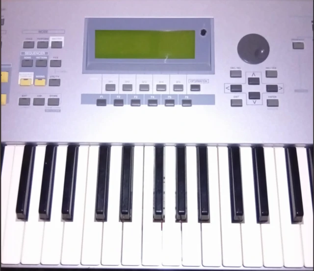 Yamaha Motif ES7