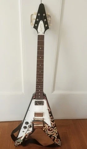 Epiphone Jimi Hendrix "Love Drops" Flying V (Left Handed)