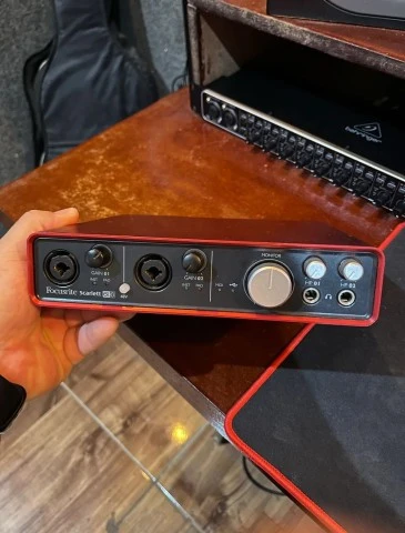 Focusrite Scarlett 6i6 (2nd Gen)