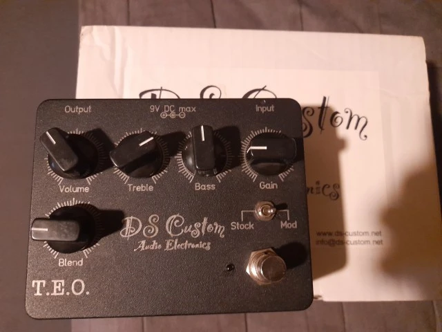 DS Custom T.E.O – Klon Centaur Clone with Expanded Controls