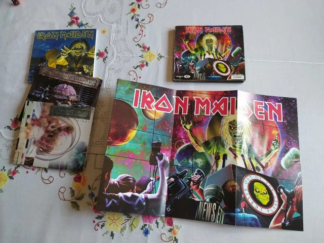 Iron Maiden Live and Single CD