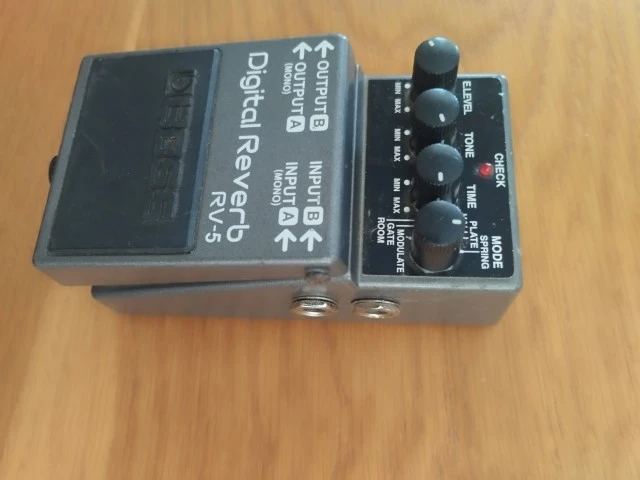 Boss RV-5 Digital Reverb