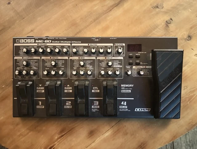 Boss ME-80