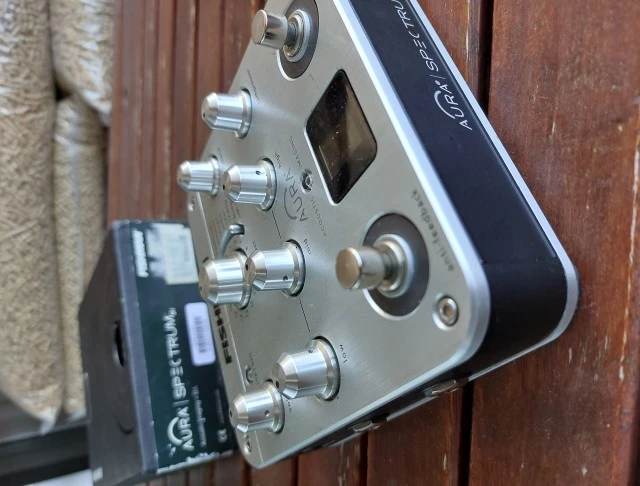Fishman Aura Spectrum DI