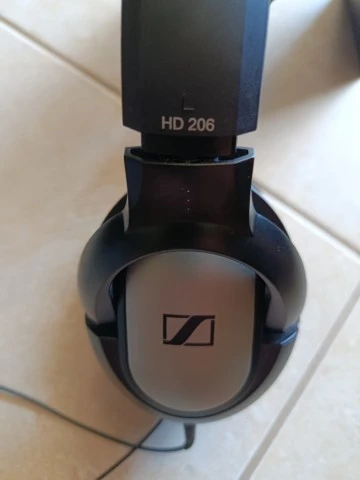 Sennheiser HD 206