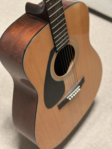 Yamaha FG412L