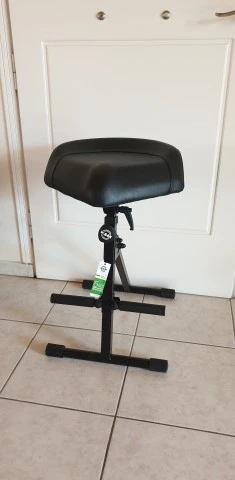 Σκαμπό K&M 14045 stool