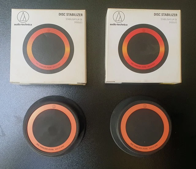 2 x Audio-Technica Disc Stabilizer AT618a