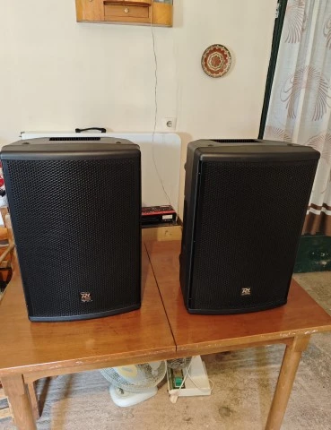 Ολοκληρωμένο Επαγγελματικό Setup Ήχου (Plug & Play) – 4 Αυτοενισχυόμενα Ηχεί