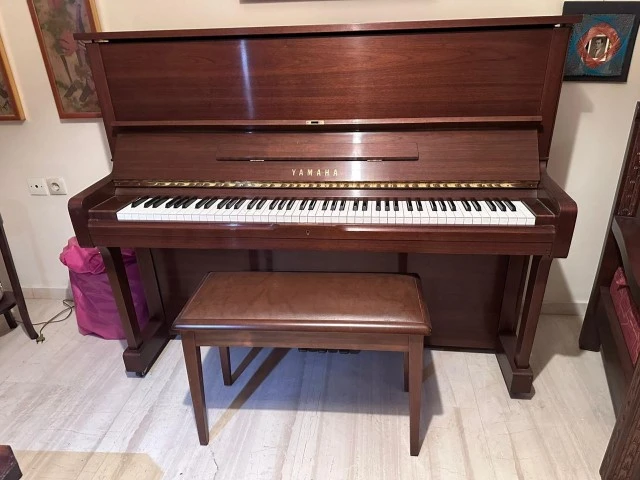 Yamaha U1