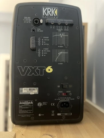 KRK VXT6