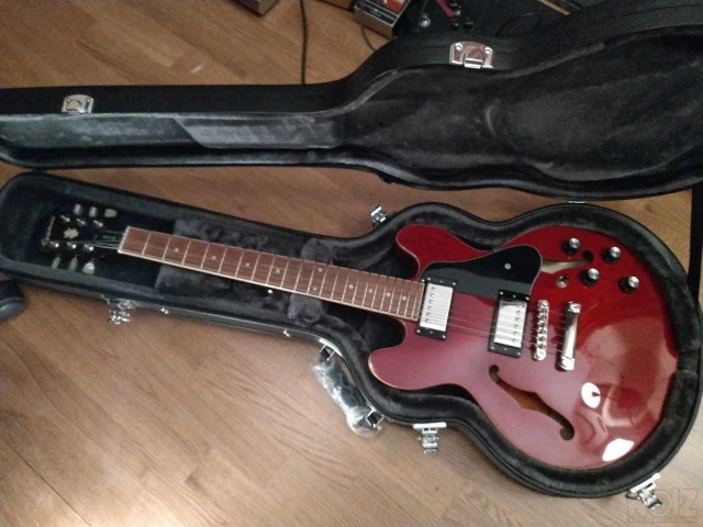 Epiphone ES-339 Cherry plus original case