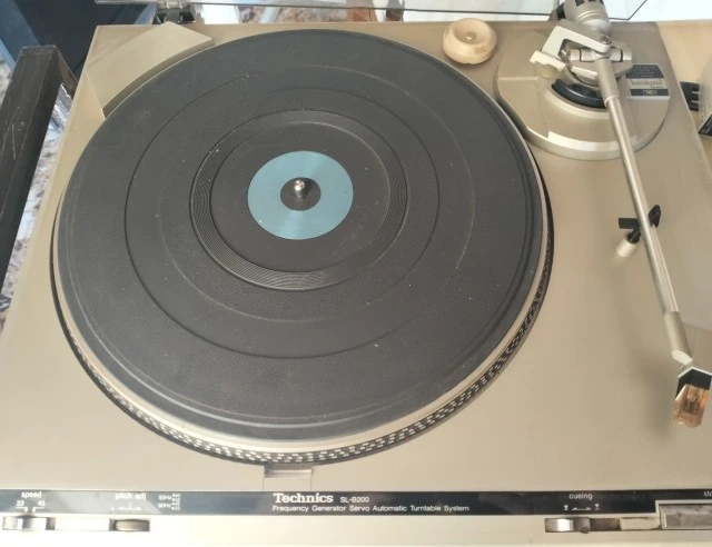 Technics SL-B200