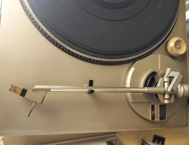 Technics SL-B200