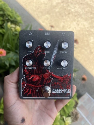 Fuzzlord effects Model T150 Preamp