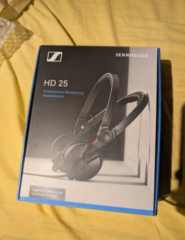 Sennheiser HD 25
