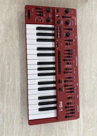 Behringer MS-1 MKII