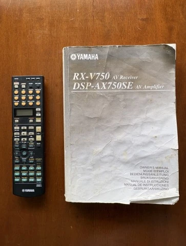 Yamaha RX-V750